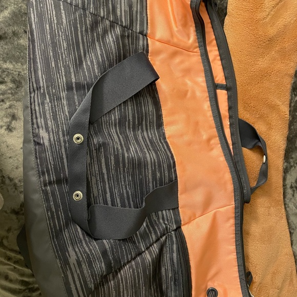 Adidas duffel - Picture 4 of 5